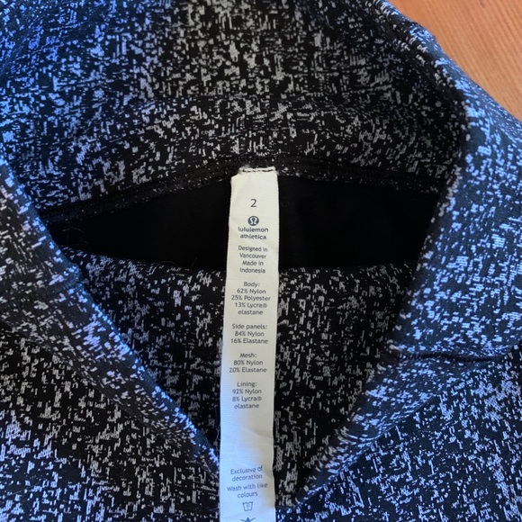 Lululemon Crops Size 2 Like New Condition - Picture 2 of 6